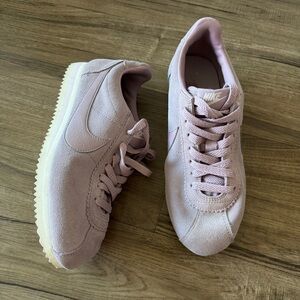 Nike Cortez mauve Purple Suede Sneaker size 7 Elemental Rose